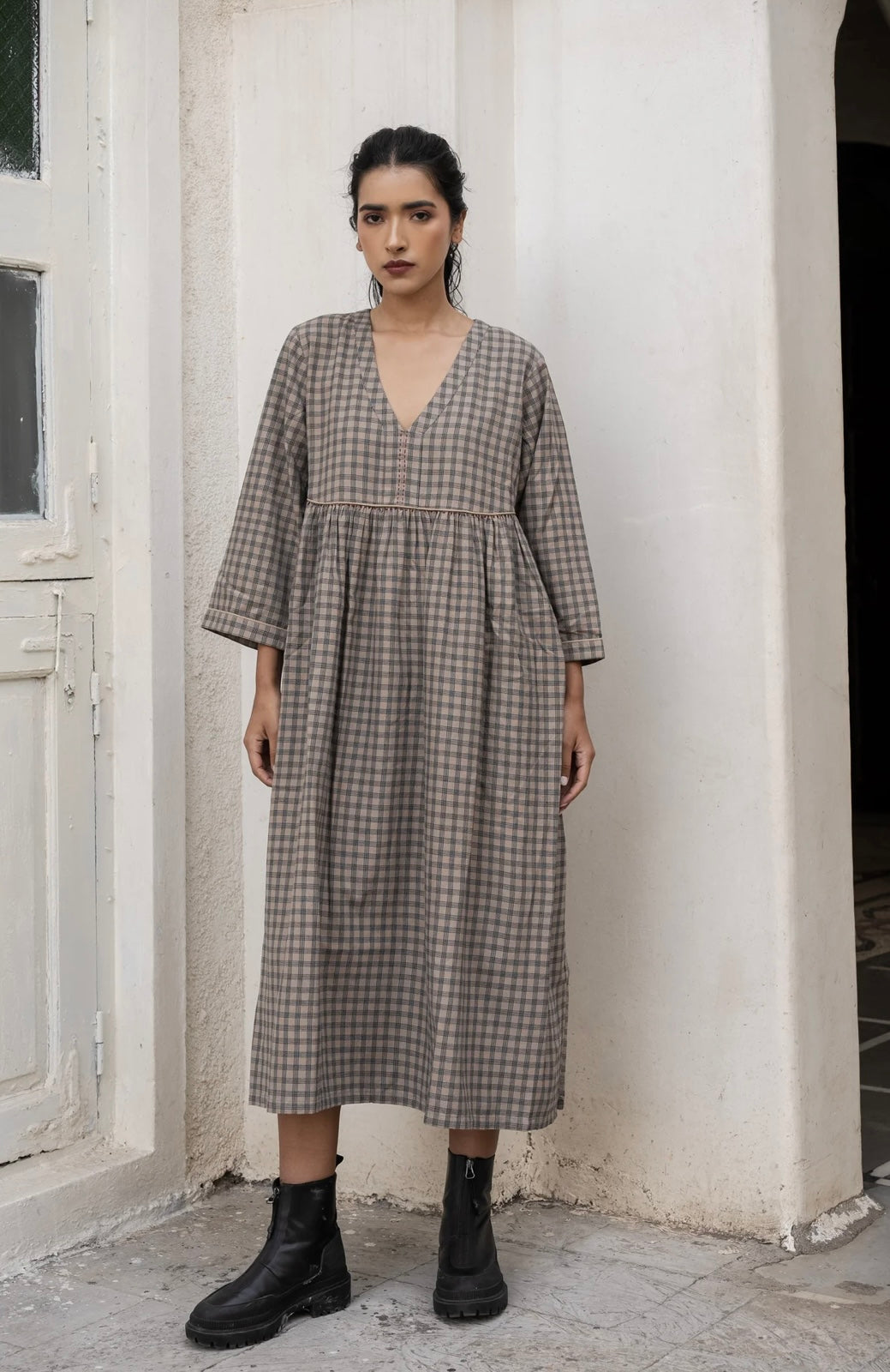 SOPHIE Dress in Beige Check