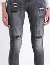 Load image into Gallery viewer, Pescara Jeans by Amici - Black distressed
