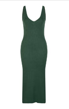 Load image into Gallery viewer, Lilly Pilly Collection Bella Knit Dress in Bottle Green 
