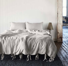 Load image into Gallery viewer, Eadie Lifestyle Linen Duvet Set
