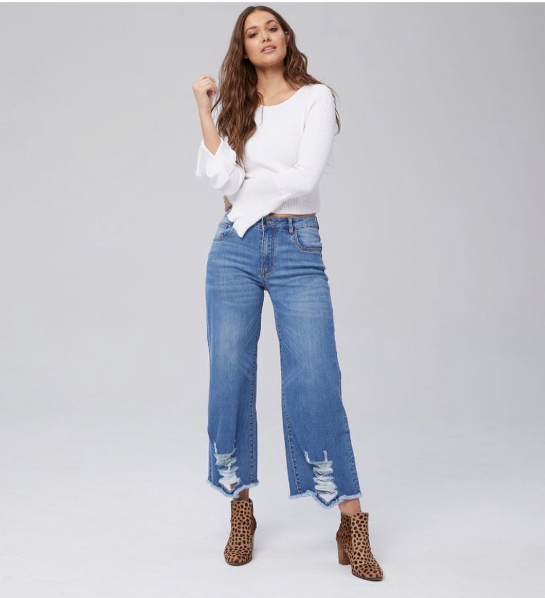 jean-cropped-abby-jeans-by-NEW-LONDON-JEANS